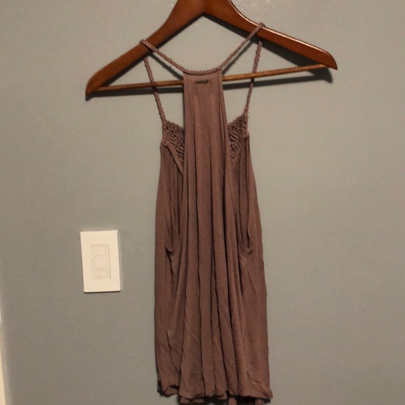 Volcom tank top (wore once) - Picture 2 of 4